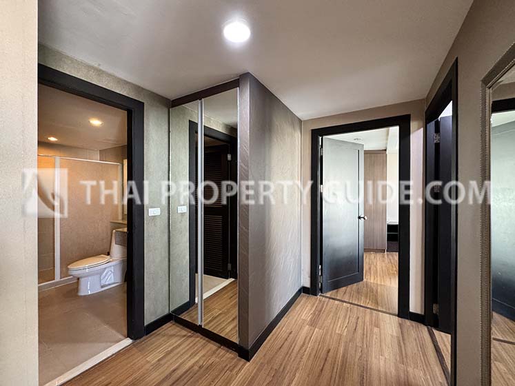 Condominium in Phaholyothin 